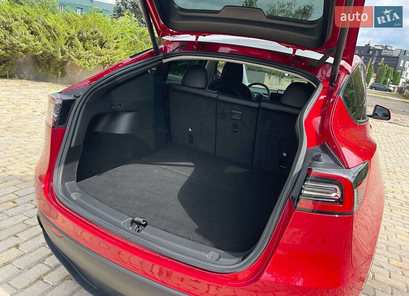 Позашляховик / Кросовер Tesla Model Y 2021 в Білій Церкві
