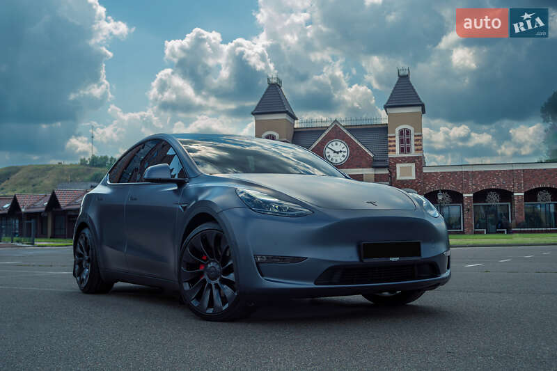 Tesla Model Y 2022