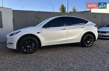 Позашляховик / Кросовер Tesla Model Y 2023 в Києві