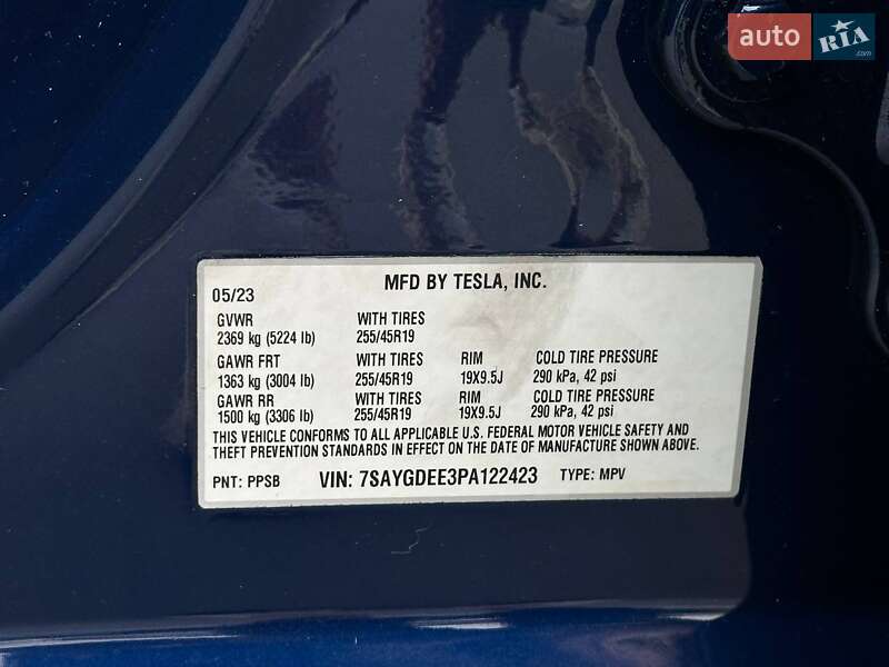 Позашляховик / Кросовер Tesla Model Y 2023 в Рівному