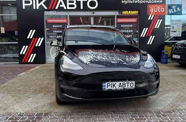 Позашляховик / Кросовер Tesla Model Y 2021 в Львові