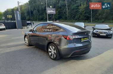 Лифтбек Tesla Model Y 2020 в 