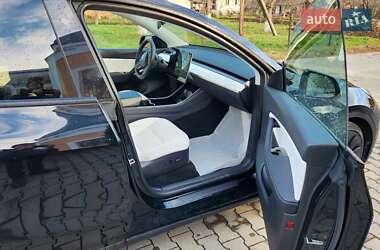 Позашляховик / Кросовер Tesla Model Y 2020 в Львові