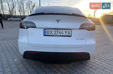 Позашляховик / Кросовер Tesla Model Y 2022 в 