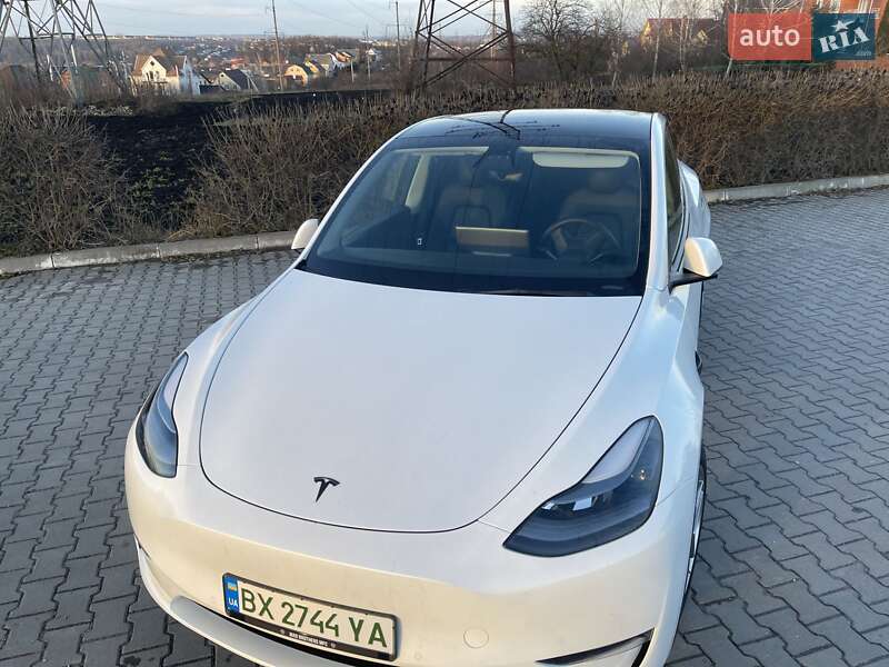 Позашляховик / Кросовер Tesla Model Y 2022 в Хмельницькому