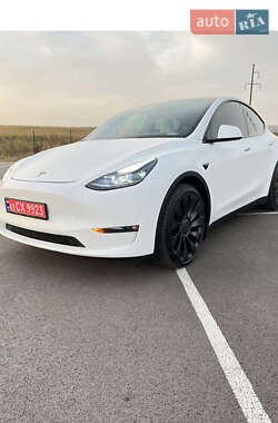 Позашляховик / Кросовер Tesla Model Y 2022 в Києві