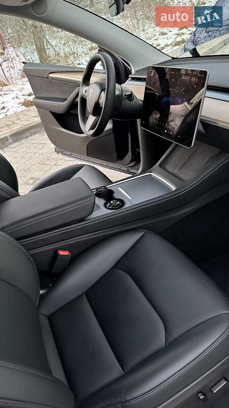 Позашляховик / Кросовер Tesla Model Y 2023 в Львові
