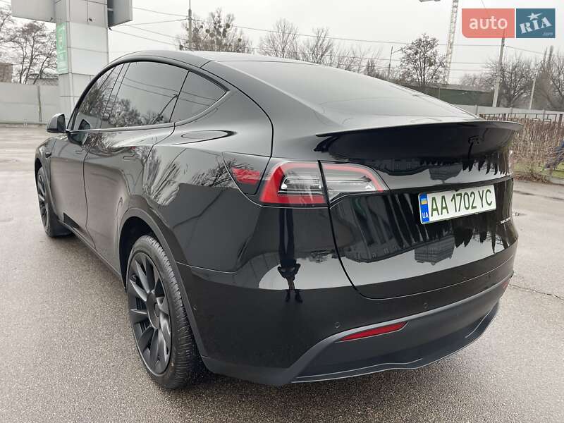 Внедорожник / Кроссовер Tesla Model Y 2022 в Киеве
