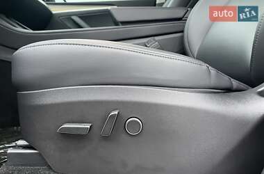 Внедорожник / Кроссовер Tesla Model Y 2022 в 