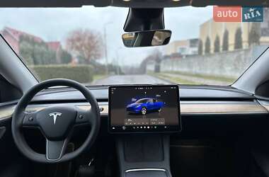 Внедорожник / Кроссовер Tesla Model Y 2023 в 