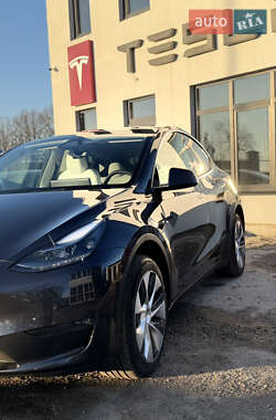 Внедорожник / Кроссовер Tesla Model Y 2024 в 