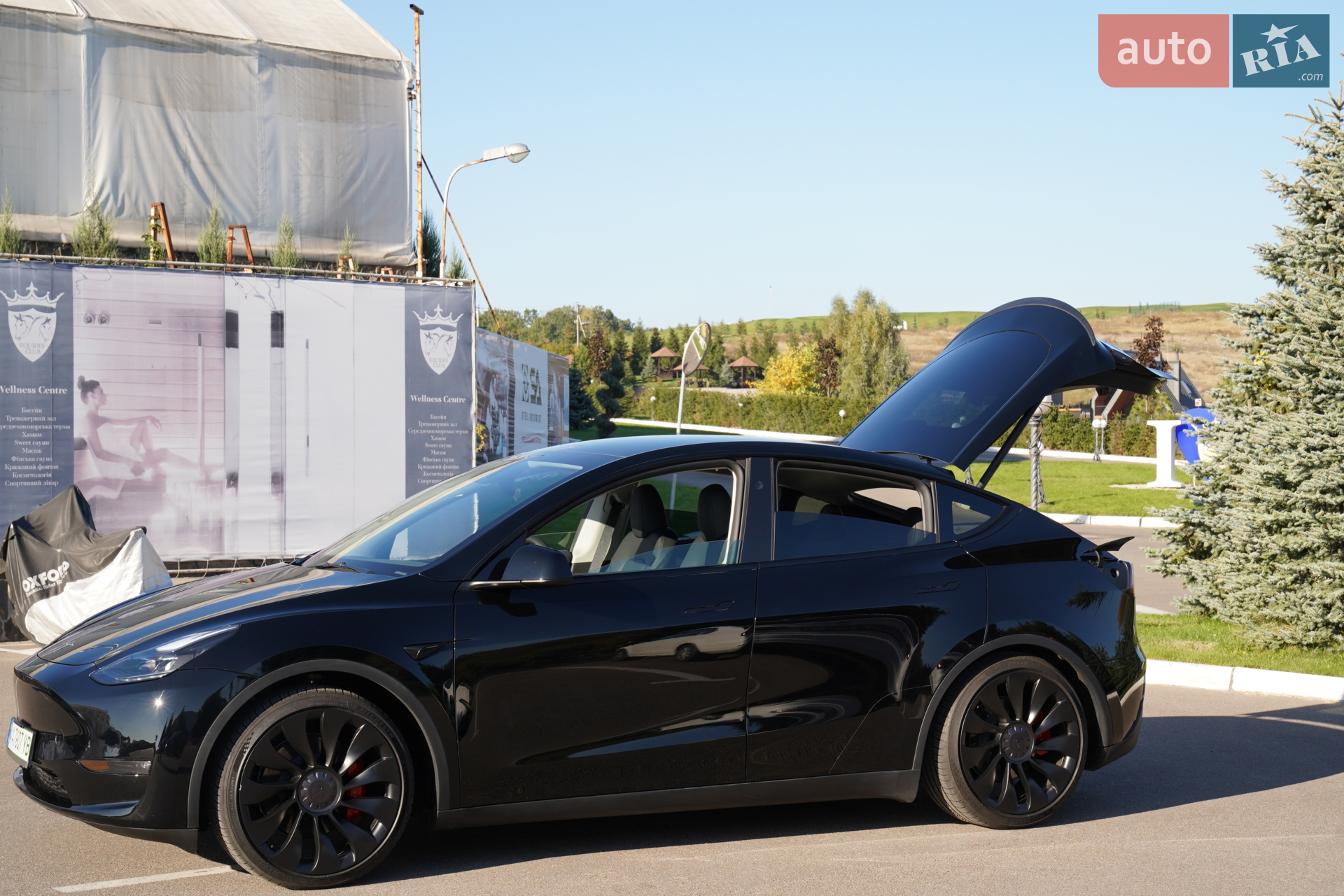 2023 Tesla Model Y - мініатюра 4