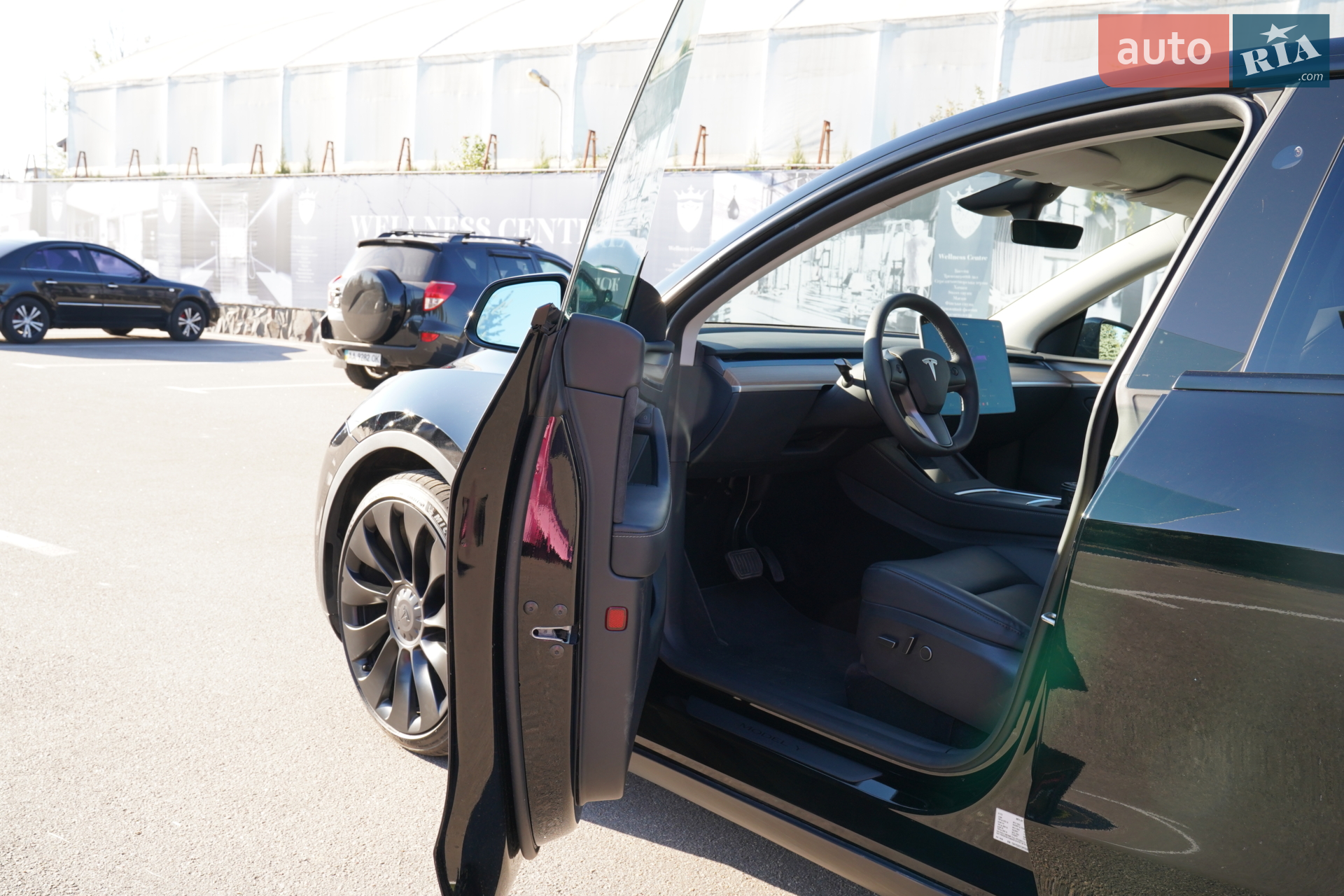 2023 Tesla Model Y - мініатюра 8