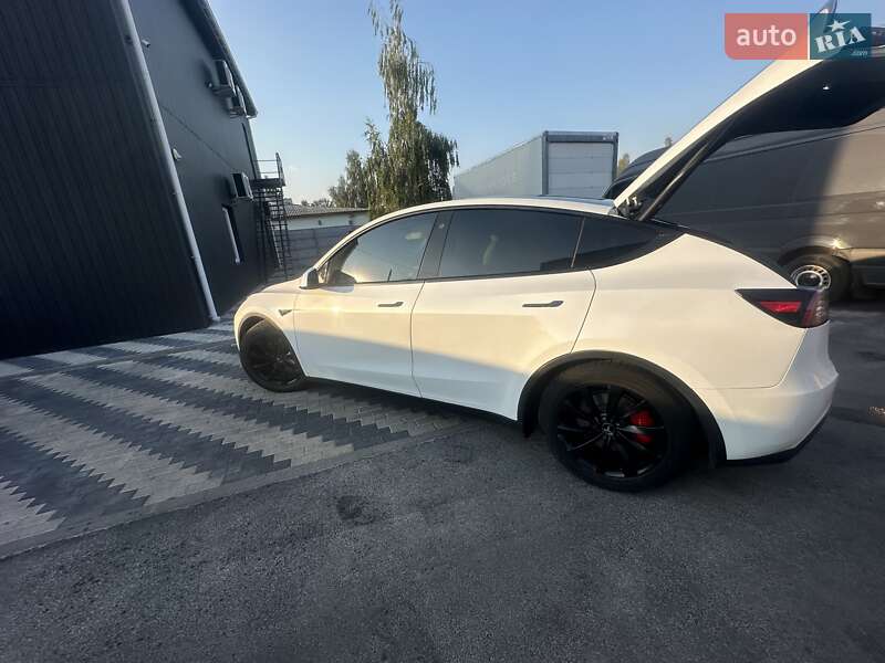 Внедорожник / Кроссовер Tesla Model Y 2022 в Киеве фото 2 Внедорожник / Кроссовер Tesla Model Y 2022 в Киеве