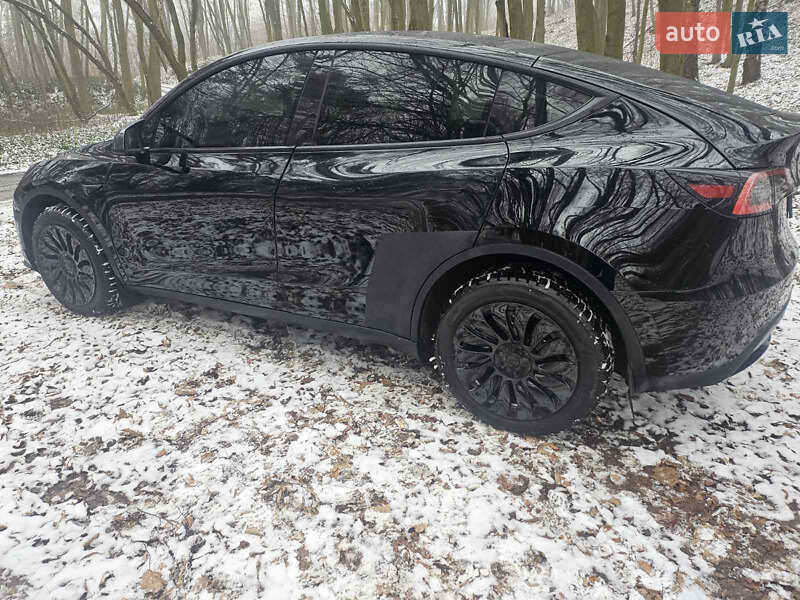 Внедорожник / Кроссовер Tesla Model Y 2020 в Львове
