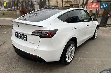Внедорожник / Кроссовер Tesla Model Y 2021 в 
