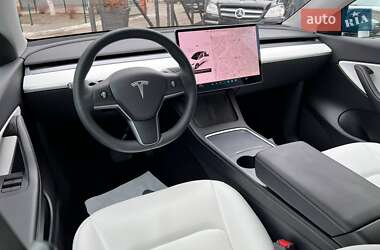 Внедорожник / Кроссовер Tesla Model Y 2021 в 