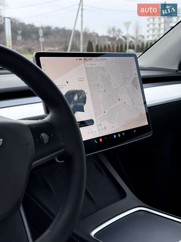 Позашляховик / Кросовер Tesla Model Y 2022 в Києві