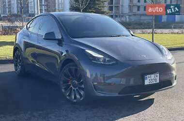 Позашляховик / Кросовер Tesla Model Y 2023 в Дніпрі