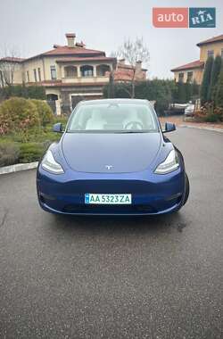 Внедорожник / Кроссовер Tesla Model Y 2021 в Киеве