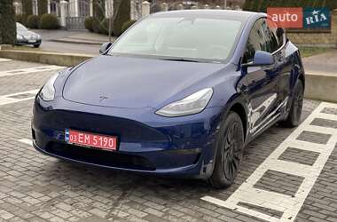 Внедорожник / Кроссовер Tesla Model Y 2023 в Ровно