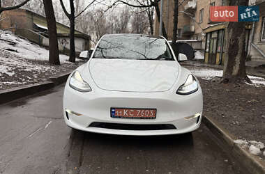 Внедорожник / Кроссовер Tesla Model Y 2022 в 
