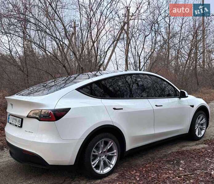 Внедорожник / Кроссовер Tesla Model Y 2022 в Полтаве
