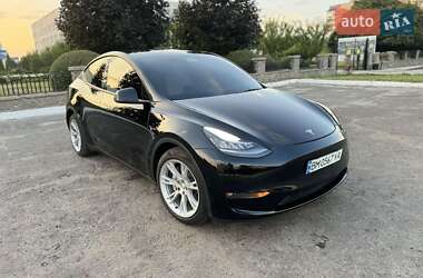 Внедорожник / Кроссовер Tesla Model Y 2021 в Сумах