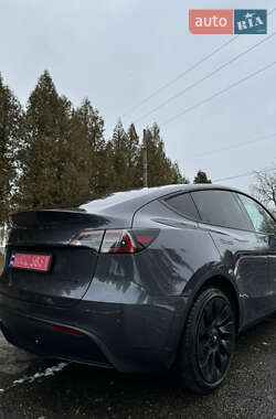 Внедорожник / Кроссовер Tesla Model Y 2023 в 