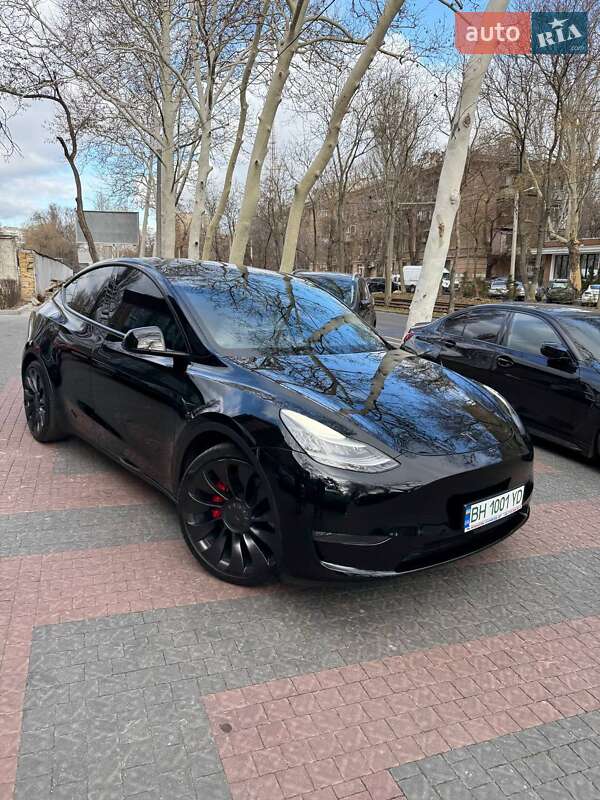 Внедорожник / Кроссовер Tesla Model Y 2020 в Одессе