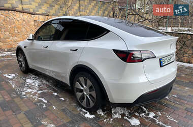 Позашляховик / Кросовер Tesla Model Y 2021 в Рівному