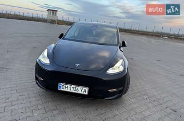 Внедорожник / Кроссовер Tesla Model Y 2022 в 