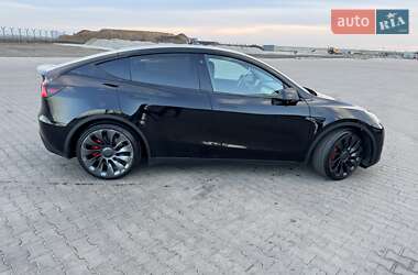 Внедорожник / Кроссовер Tesla Model Y 2022 в 