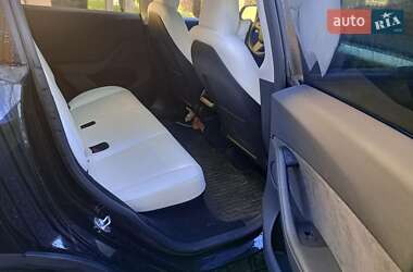 Внедорожник / Кроссовер Tesla Model Y 2023 в Киеве