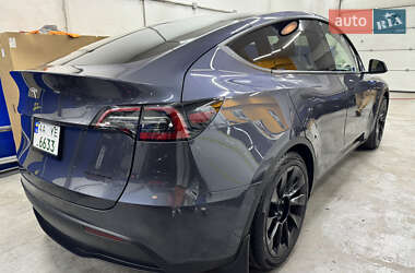 Внедорожник / Кроссовер Tesla Model Y 2023 в Киеве