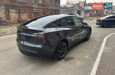 Внедорожник / Кроссовер Tesla Model Y 2024 в 