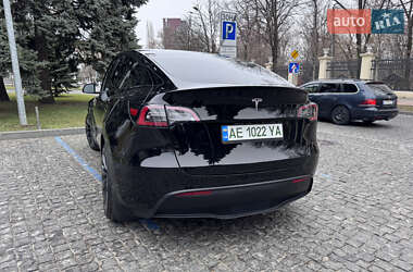 Позашляховик / Кросовер Tesla Model Y 2023 в Дніпрі