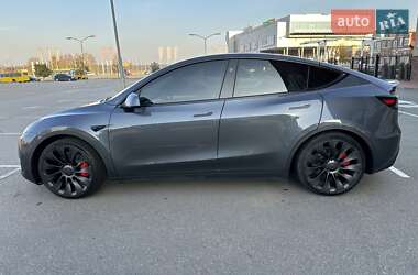 Позашляховик / Кросовер Tesla Model Y 2023 в Києві