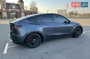 Позашляховик / Кросовер Tesla Model Y 2023 в Києві