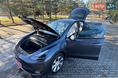 Внедорожник / Кроссовер Tesla Model Y 2024 в 