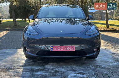 Внедорожник / Кроссовер Tesla Model Y 2024 в 