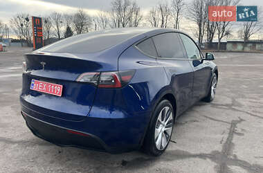 Внедорожник / Кроссовер Tesla Model Y 2023 в 