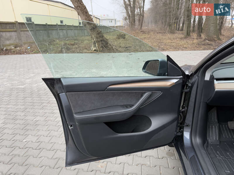 Внедорожник / Кроссовер Tesla Model Y 2023 в Виннице фото 12 Внедорожник / Кроссовер Tesla Model Y 2023 в Виннице