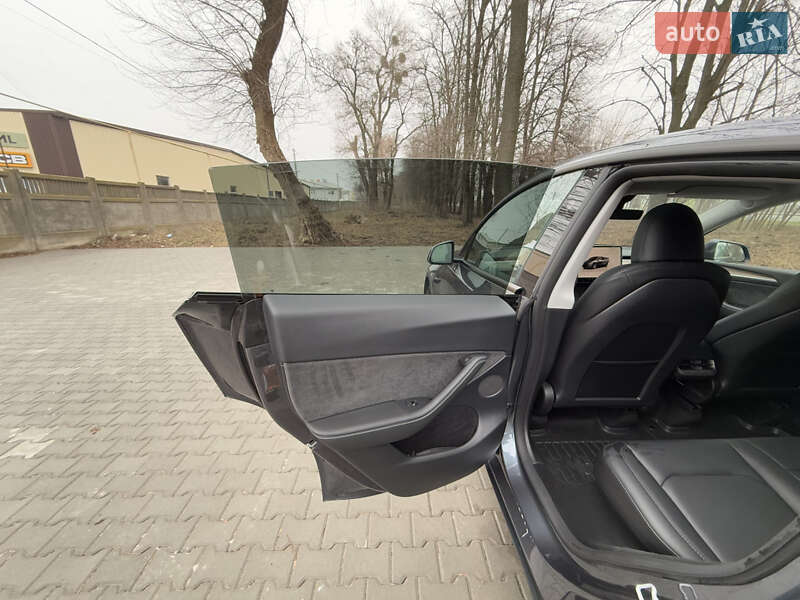 Внедорожник / Кроссовер Tesla Model Y 2023 в Виннице фото 28 Внедорожник / Кроссовер Tesla Model Y 2023 в Виннице