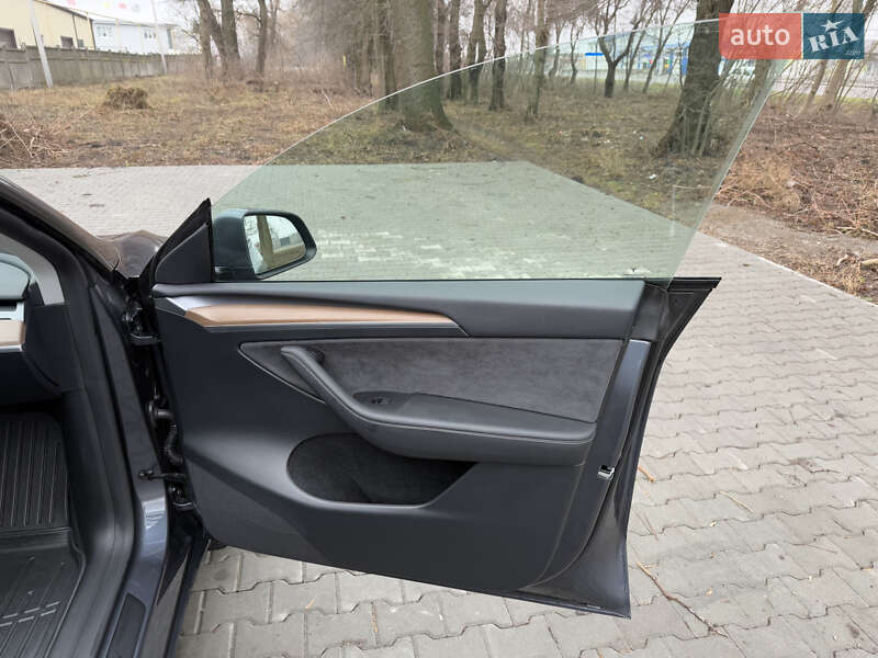 Внедорожник / Кроссовер Tesla Model Y 2023 в Виннице фото 31 Внедорожник / Кроссовер Tesla Model Y 2023 в Виннице