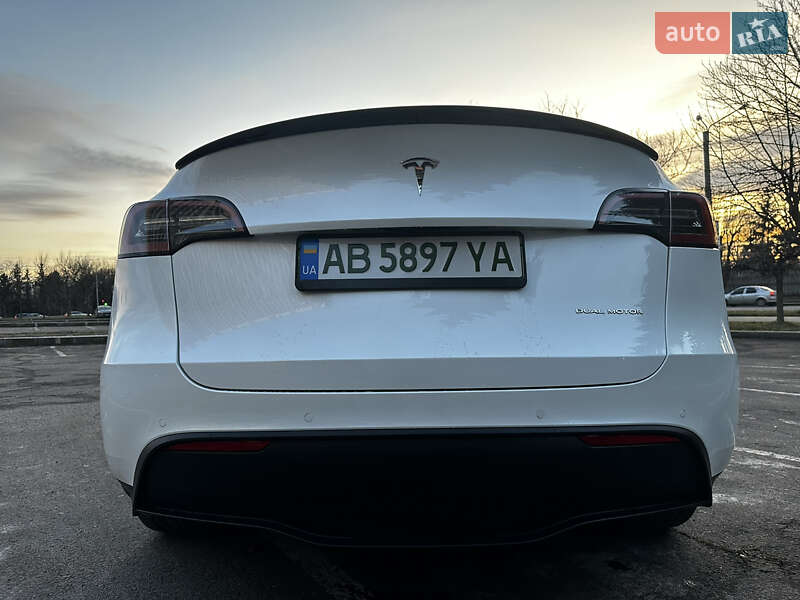 Позашляховик / Кросовер Tesla Model Y 2021 в Львові