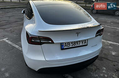 Внедорожник / Кроссовер Tesla Model Y 2021 в 