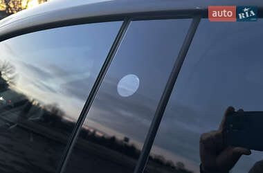 Внедорожник / Кроссовер Tesla Model Y 2021 в 
