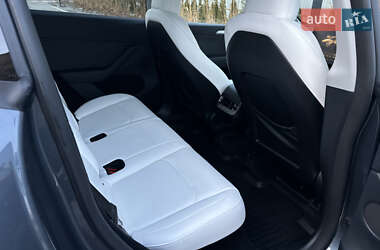Внедорожник / Кроссовер Tesla Model Y 2023 в 