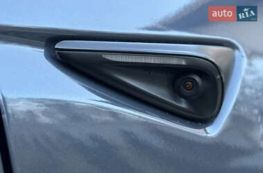 Внедорожник / Кроссовер Tesla Model Y 2023 в 